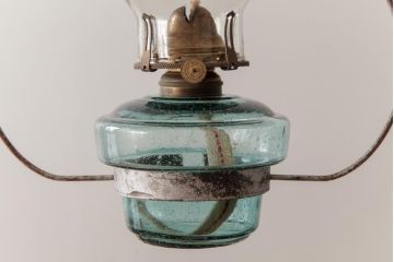 アンティーク雑貨　5分芯　レトロ　乳白色シェードのオイルランプ(吊りランプ、ディスプレイ)(R-037723)