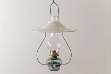 アンティーク雑貨　5分芯　レトロ　乳白色シェードのオイルランプ(吊りランプ、ディスプレイ)(R-037723)