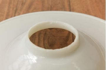 アンティーク雑貨　5分芯　レトロ　乳白色シェードのオイルランプ(吊りランプ、ディスプレイ)(R-037723)