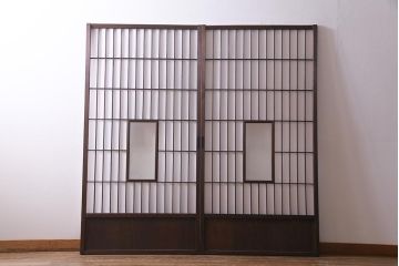 アンティーク建具　山水図の透かしが目を引く額入り障子戸2枚セット(引き戸)(R-037727)