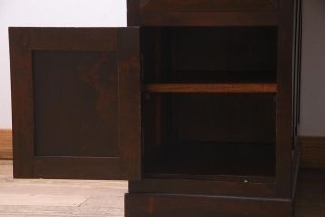 中古　松本民芸家具　シックな色合いが上品なM型両袖机(デスク)(定価62万円)(R-037729)