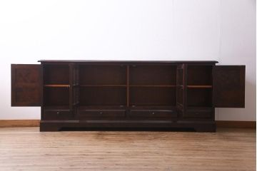 中古　北海道民芸家具　特注サイズ　シックで落ち着きのある色味のサイドボード(収納棚、戸棚、キャビネット)(R-037730)