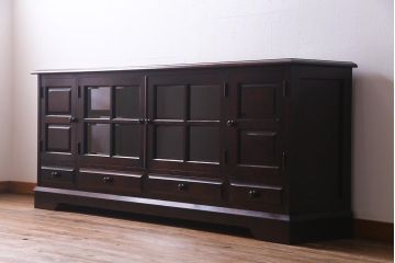 中古　北海道民芸家具　特注サイズ　シックで落ち着きのある色味のサイドボード(収納棚、戸棚、キャビネット)(R-037730)