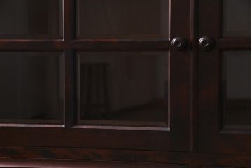 中古　北海道民芸家具　特注サイズ　シックで落ち着きのある色味のサイドボード(収納棚、戸棚、キャビネット)(R-037730)