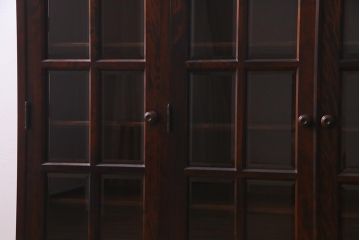 中古　リメイク　北海道民芸家具　脚付き　品のある佇まいがお洒落なキャビネット(食器棚、飾り棚、収納棚)(R-037731)