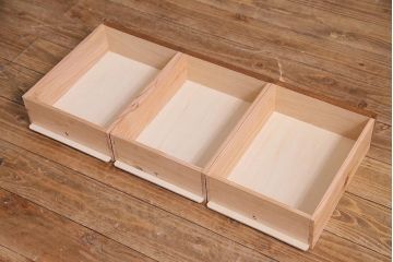 ラフジュ工房オリジナル　アンティーク古建具リメイク　引き出し付き　シンプルな組子の戸棚(収納棚、キャビネット、書院戸)(R-037734)