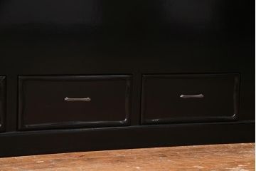 アンティーク雑貨　和製アンティーク　昭和初期　天板縞黒檀材・唐木材使用　つややかな黒塗りが高級感漂う長火鉢(手あぶり)(R-037739)