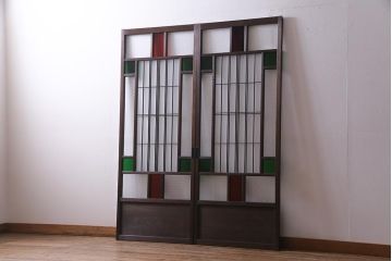 アンティーク建具　大正昭和初期　当時物色ガラス・当店オリジナルガラス　上手物のガラス戸2枚セット(引き戸)(R-037740)