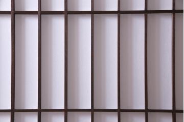 アンティーク建具　腰板ケヤキ材　黒い縁取りが格好良い障子戸2枚セット(引き戸)(R-037741)