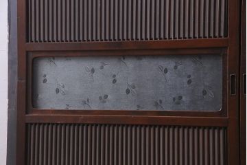 アンティーク建具　和製アンティーク　大正昭和初期　裏障子付き　小さな葉っぱ模様のガラスと細かな縦桟が目を引く格子戸2枚セット(引き戸、障子戸、建具)(R-037744)