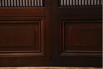 アンティーク建具　和製アンティーク　大正昭和初期　裏障子付き　小さな葉っぱ模様のガラスと細かな縦桟が目を引く格子戸2枚セット(引き戸、障子戸、建具)(R-037744)