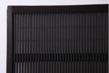 アンティーク建具　和製アンティーク　大正昭和初期　裏障子付き　ガラス入り　縦格子が美しいシックでモダンな雰囲気の格子戸2枚セット(引き戸、障子戸、建具)(R-037745)