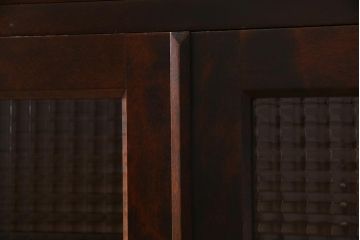 リメイク家具　北海道民芸家具　チェッカーガラスがアクセントになったリメイクサイドボード(収納棚、キャビネット)(R-037747)