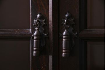 ビンテージ家具　松本民芸家具　シックなインテリアと相性の良いC型書棚(ブックケース、本棚、本箱、飾り棚、ヴィンテージ)(定価約63万円)(R-037749)