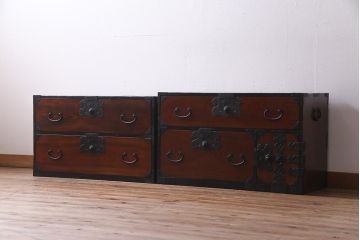 アンティーク家具　明治大正期　前面ケヤキ材　格式高い和の空間づくりが叶う庄内箪笥(重ね箪笥、衣装箪笥)(R-037750)