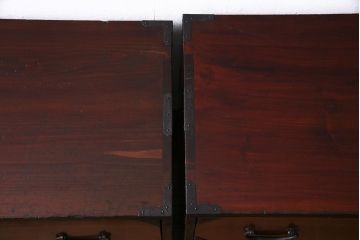 アンティーク家具　明治大正期　前面ケヤキ材　格式高い和の空間づくりが叶う庄内箪笥(重ね箪笥、衣装箪笥)(R-037750)