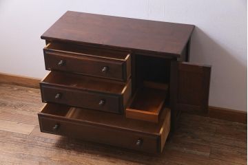 リメイク家具　北海道民芸家具　洗練された佇まいが魅力のリメイクサイドボード(リビングボード、引き出し)(R-037751)