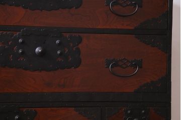アンティーク家具　美品!　前面ケヤキ材・中桐材　かくし付き　重ね佐渡小木箪笥(時代箪笥、衣装箪笥、和タンス、引き出し、桐箪笥、桐たんす)(R-037752)