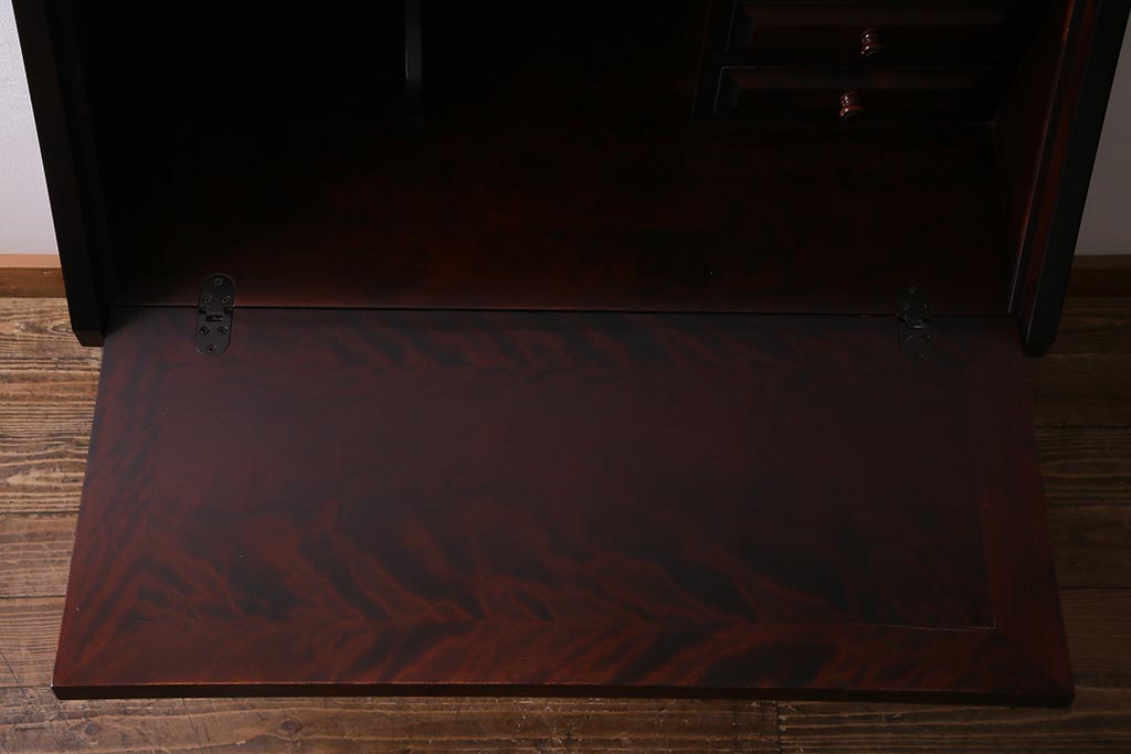 中古　民芸家具　機能的で高級感のあるライティングビューロー(デスク、机、在宅ワーク、在宅用棚)(R-037753)