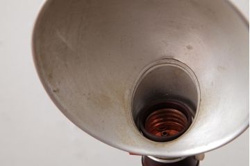 レトロ照明　昭和レトロ　シンプルなシェードのスタンドライト(卓上照明、デスクスタンド)(R-037757)