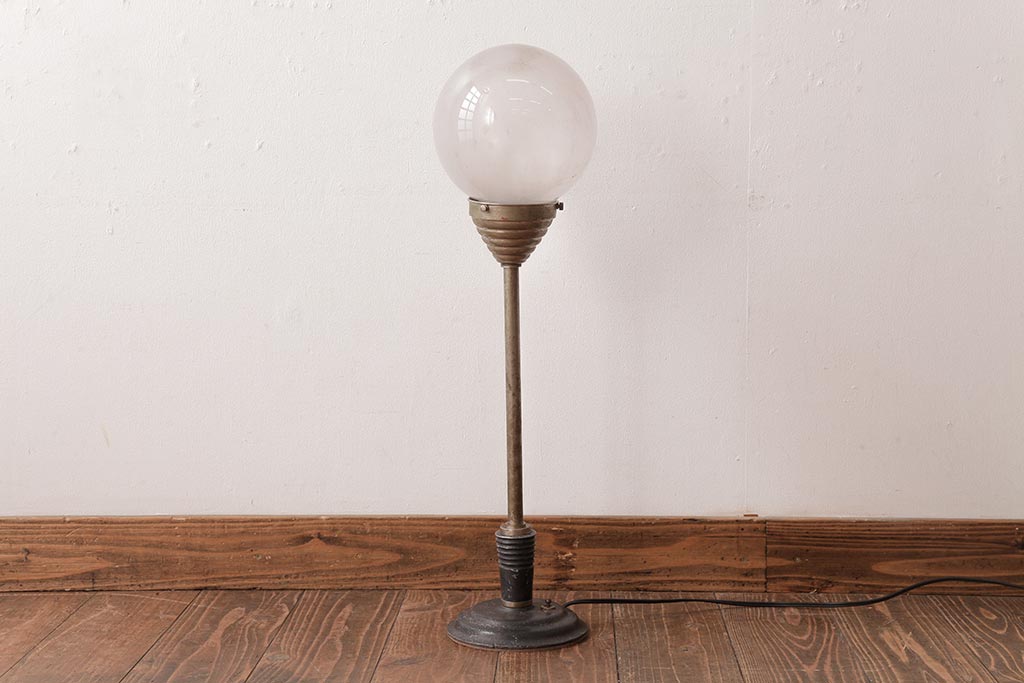 フロアスタンド　大型　昭和レトロ　アンティーク　【たのめる便送料込み】 レトロなアンティーク調フロアスタンドライト – バナル