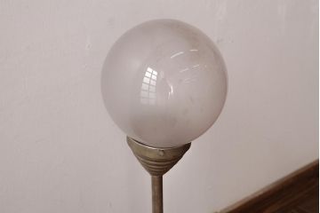 レトロ照明　インダストリアル　珍しいデザインのフロアスタンド(スタンドライト)(R-037758)