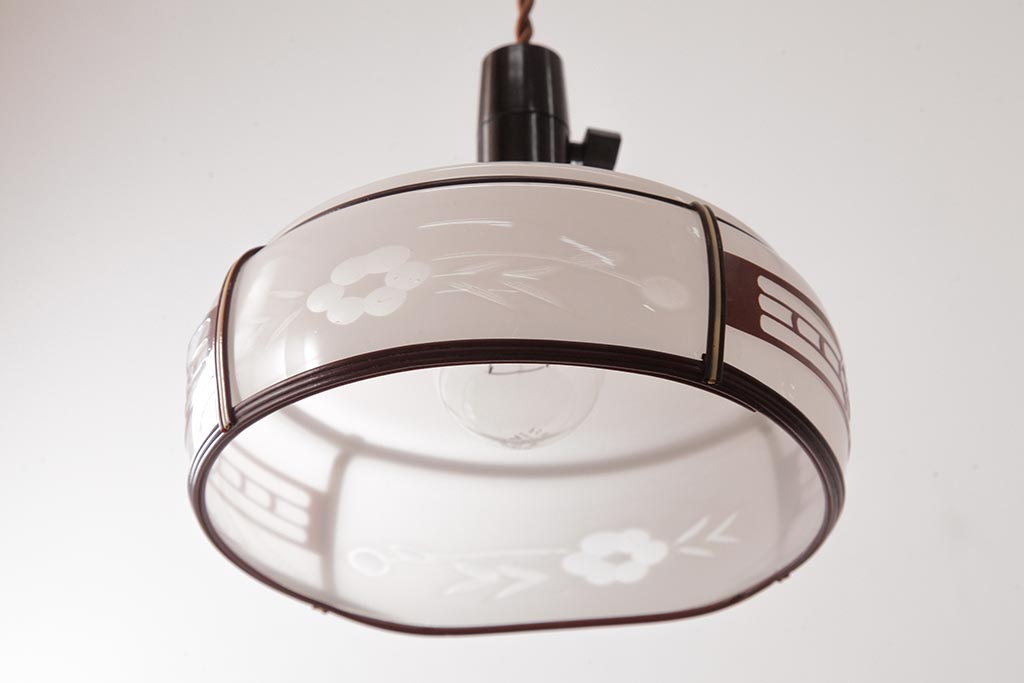 レトロ照明　和製アンティーク　花切子　レトロなデザインが魅力的な吊り下げ照明(R-037759)