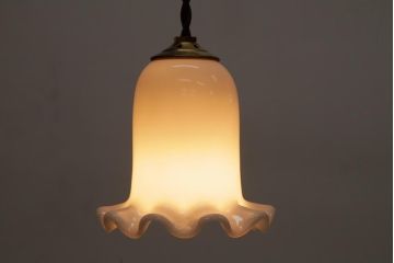 ビンテージ照明　愛らしいフリルシェードのペンダントライト(吊り下げ照明、天井照明)(R-037761)