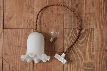 ビンテージ照明　愛らしいフリルシェードのペンダントライト(吊り下げ照明、天井照明)(R-037761)