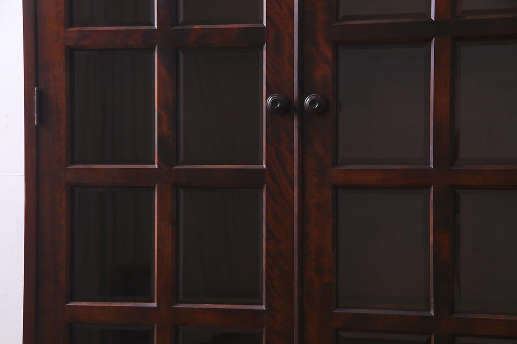 中古　北海道民芸家具　#115　落ち着いた色味のブックケース(本箱、収納棚、戸棚)(R-037765)