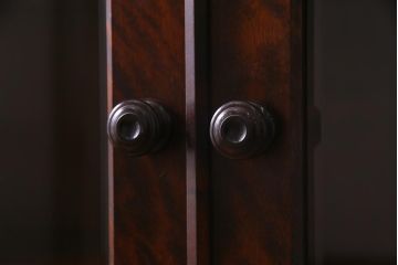 中古　北海道民芸家具　#115　落ち着いた色味のブックケース(本箱、収納棚、戸棚)(R-037765)