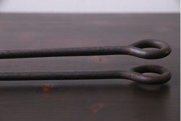 ヴィンテージ雑貨　フランスビンテージ　シャビーな質感がおしゃれなワッフルメーカー2個セット(R-037772)