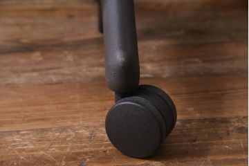 中古　Hermanmiller(ハーマンミラー社)　アーロンチェア(オフィスチェア、椅子、イス)(定価約19万円)(R-037782)