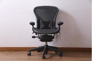 中古　Hermanmiller(ハーマンミラー社)　アーロンチェア(オフィスチェア、椅子、イス)(定価約19万円)(R-037782)
