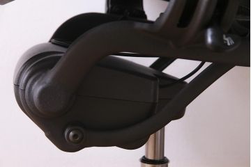 中古　Hermanmiller(ハーマンミラー社)　アーロンチェア(オフィスチェア、椅子、イス)(定価約19万円)(R-037782)