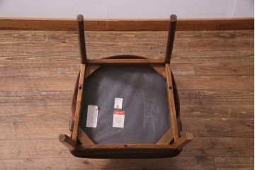 ヴィンテージ家具　北欧ビンテージ　G-PLAN(ジープラン)　エルム材　木の温もりと上品な佇まいが魅力のダイニングチェア(椅子)(R-037786)
