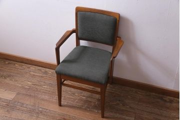 ヴィンテージ家具　北欧ビンテージ　チーク材　ぬくもりを感じる昔懐かしいダイニングチェア(椅子)(R-037787)