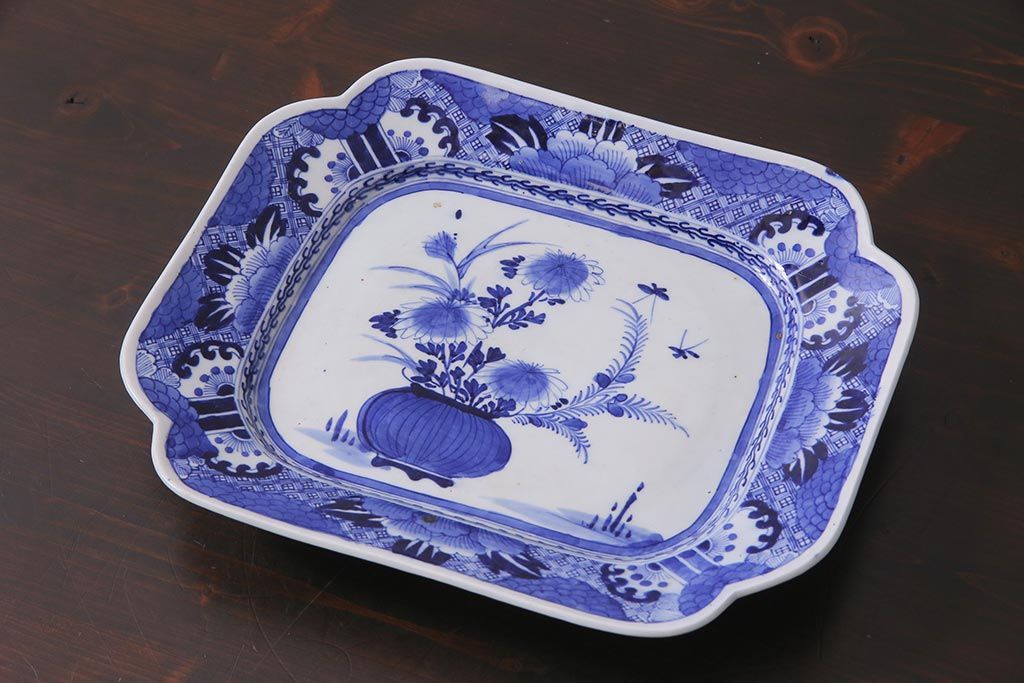 アンティーク雑貨　幕末明治期　花蝶図　染付変形大皿(和食器)(R-037793)