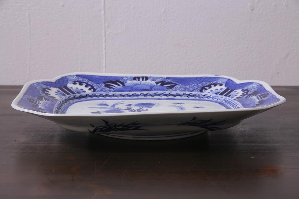 アンティーク雑貨　幕末明治期　花蝶図　染付変形大皿(和食器)(R-037793)