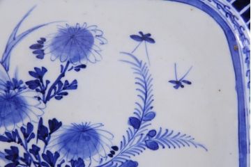 アンティーク雑貨　幕末明治期　花蝶図　染付変形大皿(和食器)(R-037793)