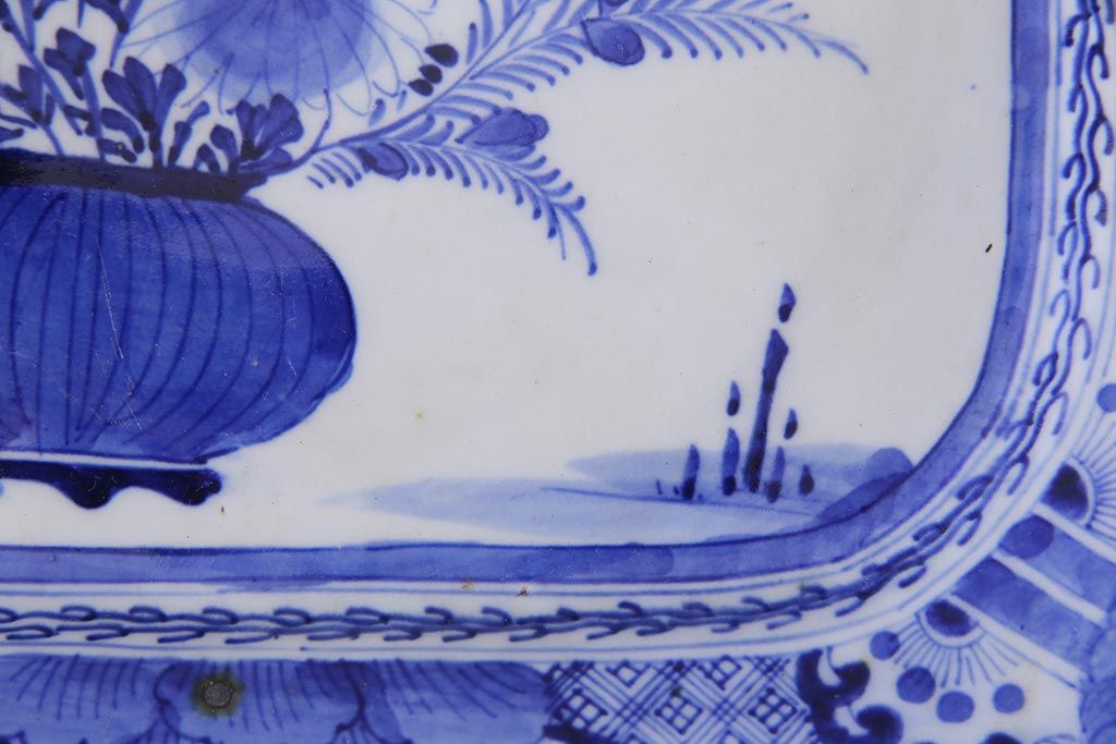 アンティーク雑貨　幕末明治期　花蝶図　染付変形大皿(和食器)(R-037793)