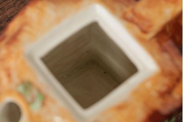 ヴィンテージ雑貨　イギリスビンテージ　コテージスタイルの可愛らしいコーヒーポット(ティーポット)(R-037799)
