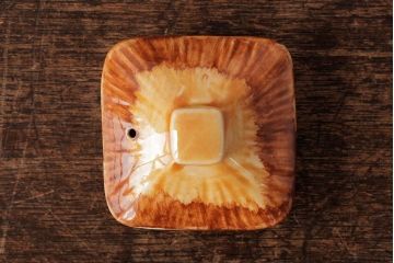 アンティーク雑貨　イギリスアンティーク　ハウス型の可愛らしいティーポット(R-037800)