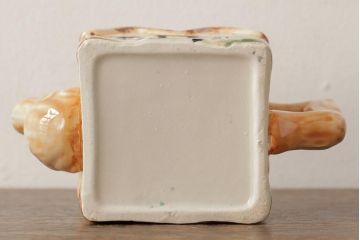 アンティーク雑貨　イギリスアンティーク　ハウス型の可愛らしいティーポット(R-037800)