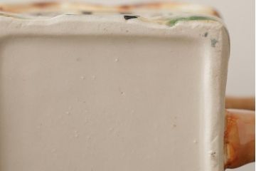 アンティーク雑貨　イギリスアンティーク　ハウス型の可愛らしいティーポット(R-037800)