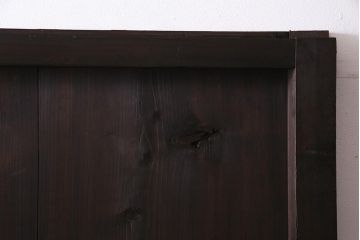 アンティーク建具　明治大正期　新潟産　前面鉄板　特大金具が存在感を放つ蔵戸(鉄扉、引き戸、玄関戸)(R-037805)