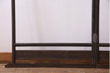 アンティーク家具　桑材　和風インテリアにおすすめなフック付きの便利な衣桁(着物掛け、ハンガーラック)