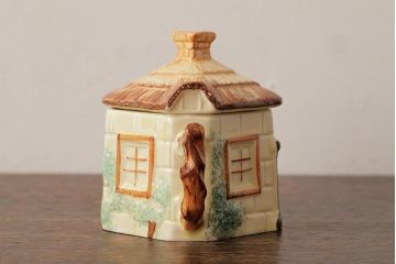ヴィンテージ雑貨　イギリス　Keele St. Pottery(KSP)　COTTAGEWARE(コテージウェア)　ミルクジャグ&シュガーポット(クリーマー、ビンテージ)(R-037819)