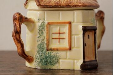 ヴィンテージ雑貨　イギリス　Keele St. Pottery(KSP)　COTTAGEWARE(コテージウェア)　ミルクジャグ&シュガーポット(クリーマー、ビンテージ)(R-037819)