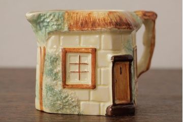 ヴィンテージ雑貨　イギリス　Keele St. Pottery(KSP)　COTTAGEWARE(コテージウェア)　ミルクジャグ&シュガーポット(クリーマー、ビンテージ)(R-037819)